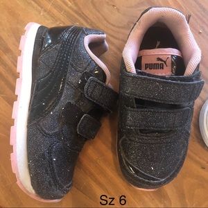 Puma Toddler Girls Sneakers